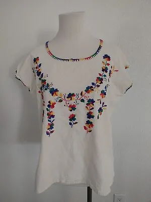 Mexican Style Embroidered Top Seems Like XS Read Description • $18.50