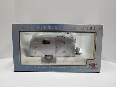 Motor City Classics Silver 1:18 Scale Diecast Model Air Stream Camper New RARE • $169.85