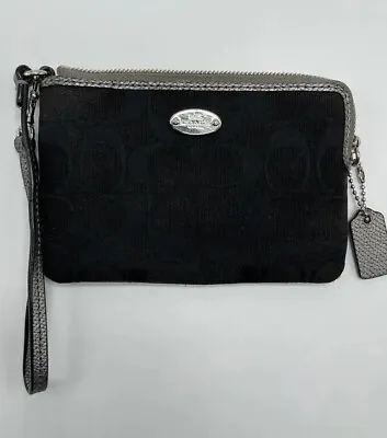 Coach Signature Wristlet Wallet Women's Black Zip Adjustable Strap Classic • $17.99