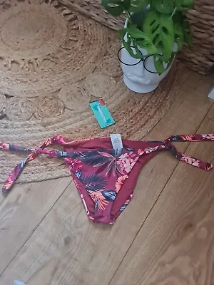 Calzedonia Floral Burgundy Bikini Bottoms Size S It 2 New With Tags Holiday ☀️ • £8