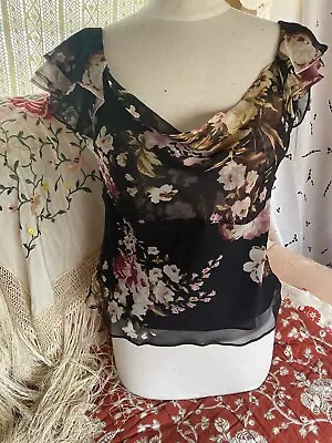 ECI New York Ruffle Sleeved Black Floral Blouse Size 6 • $16.50