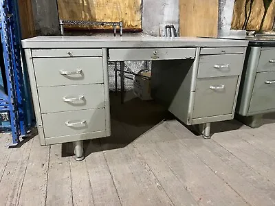 Vintage  Steelcase  Tanker Desk Mfg By Art Metal - Desk Top Is In Great Shape  • $100