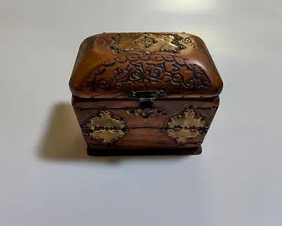 $100 • Buy Antique Hand Carved Wooden Jewelry Casket W/ Brass Inlays Signed  Mereil  
