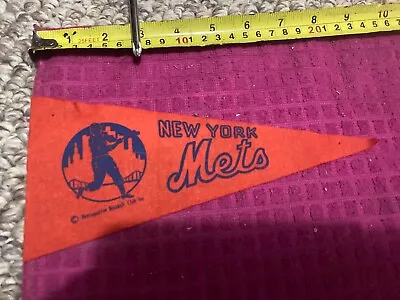 VINTAGE 1960s New York Mets Pennant METROPOLITAN BASEBALL CLUB INC. Fast Shipper • $14.69