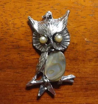 Vintage Silver Plated Owl Necklace Pendant Pearl Eyes Abalone • $18.95