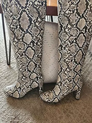 $34.90 • Buy Size 8 ZARA KNEE HIGH SNAKE HIGH HEEL BOOTS  ,Eu 39