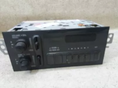 Stereo Radio AM FM 16195151 Fits 98-02 CHEVROLET BLAZER S10/JIMMY S15 F56-189555 • $46