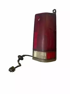 00 01 02 CHEVY EXPRESS 3500 Tail Light Lamp Assembly Right Passenger Side • $59.95