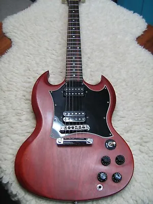 Gibson USA 2004 SG Tribute Vintage Satin Cherry W/SKB Deluxe HSC • $1150