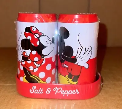 Disney Mickey And Minnie Salt And Pepper Shaker Kissing NEW • $11.60