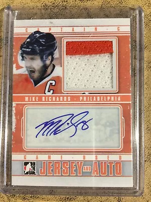MIKE RICHARDS 2012-13 ITG Captain C Hky 2clr Game Used JERSEY & Auto #JA-MR PHI • $44.95