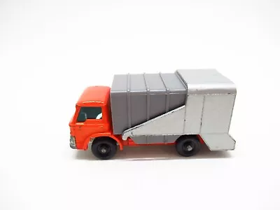 Matchbox Lesney #7 Refuse Truck #3 • $6.95