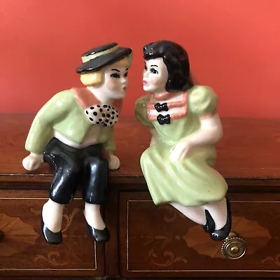 Shelf Sitter Figurines Young Love  Kissing Ceramic Arts Studio • $69