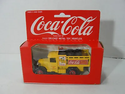 Vintage 1979 Hartoy Coca Cola Delivery Truck With Brown Barrels Made In England • $5