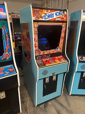 DONKEY KONG ARCADE MACHINE By NINTENDO 1981 (Excellent) *RARE* • $3649