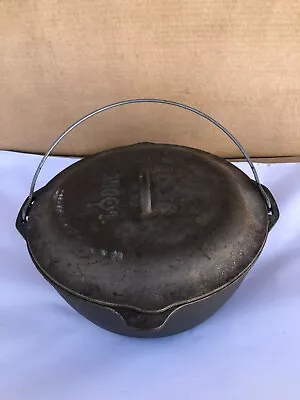 Lodge 10do Cast Iron Self Basting Dutch Oven • $99.99