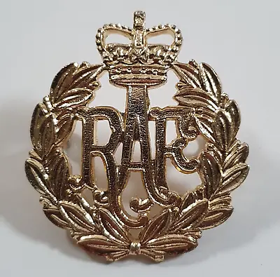 RAF Royal Air Force Staybrite Cap Badge 44 X 39 Mm - British Army • £11