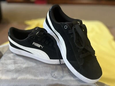 $18 • Buy Size 5- PUMA Black -