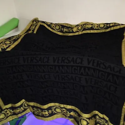 Gianni Versace Throw Blanket Medusa Black W Original Tags  Sale  New • $449