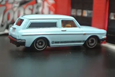 Hot Wheels Loose - '69 Volkswagen Squareback - 1:64 - VW - Blue - Walmart • $3.95