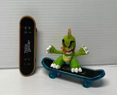 Vintage 2002 Tech Deck DUDE SKATEBOARD FIGURE X- Concepts BRAD RARE Magnet • $18.99