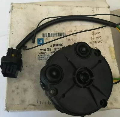 £35 • Buy Genuine Vauxhall Cavalier / Vectra A Wing Mirror Adjustment Motor