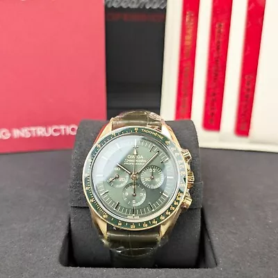 Omega Speedmaster Moonwatch Brand-New In Stock With Green Dial & Moonshine Gold • $23815