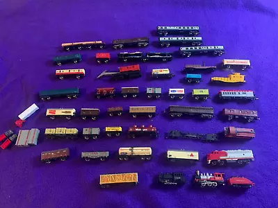 N Scale Train Lot Locomotives Tankers Rolling Stock Etc Big Lot!! • $285