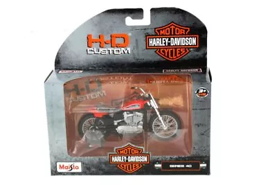 HARLEY DAVIDSON XR750 1/18 Scale DIECAST MOTORCYCLE 31360/40 • $8.41