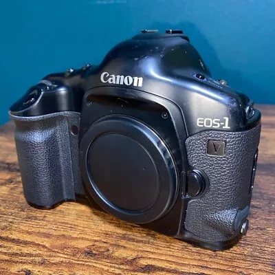 Canon EOS-1V 35mm Film Camera Body Only Black Works Fine Operation • $589.99