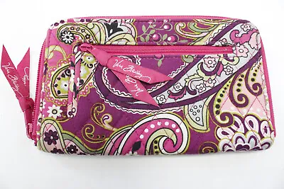 Vera Bradley Wallet Very Berry Paisley Zip Around Outside Coin Purse Pocket • $13.99