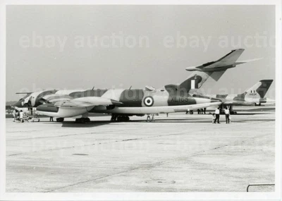 £6 • Buy Handley Page HP-80 Victor SR-2 XL165  543 Sqn 1969 #1127