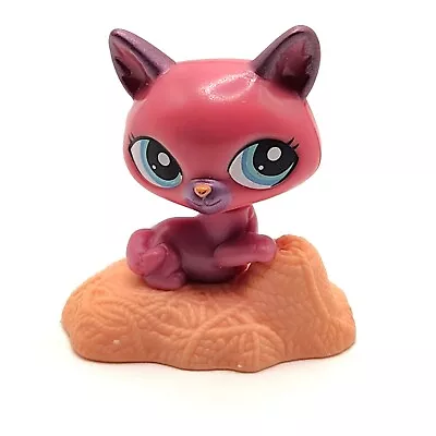 Hasbro McDonalds Littlest Pet Shop LPS Cat Happy Meal Toy • $1.99