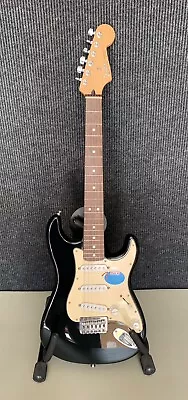 Rare Fender ‘04 MiM Jr Stratocaster 6 String Electric Guitar Black Alder Body • $799