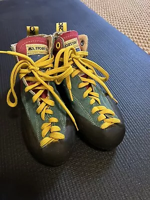 Vintage La Sportiva Rock Climbing Shoes Made In Italy Size 36.5 Womens RARE NICE • $55