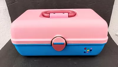 Vintage Caboodles  Pink  Blue MakeUp Organizer Case Medal Closure  • $18.99