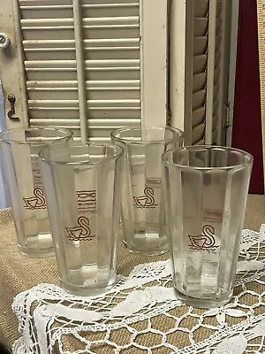 Vintage Drinking Glasses With Swan Set Of 4 • $13.95