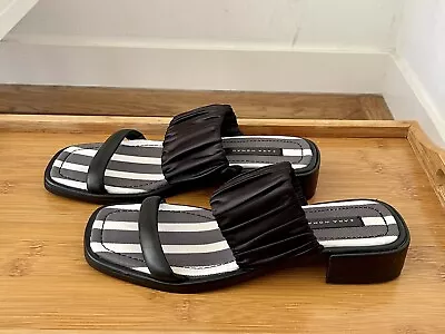 $24 • Buy Zara Woman Black Sandals Size 7.5