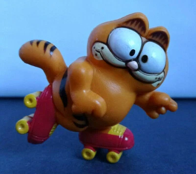 £6.99 • Buy Garfield - 2.5  Pvc Figure - Rollerskating Garfield - Ufs