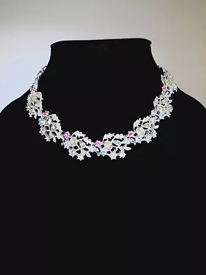 Signed Vintage Lisner Rhinestone Collar Necklace Silver Tone Metal • $24.47