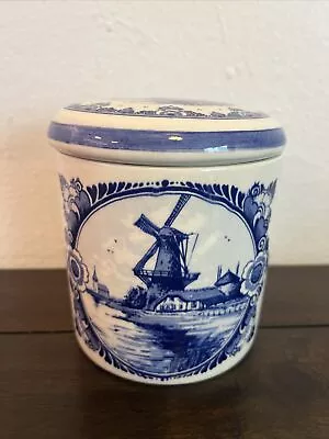 Delft Blue Holland Goudse Stroopwafels Hand Painted Cookie Jar With Lid  • $44.99