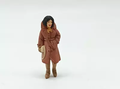 Omen Diecast Figure 1/43 Scale ( Painted ) For Railways / Diorama Etc. • £8.99