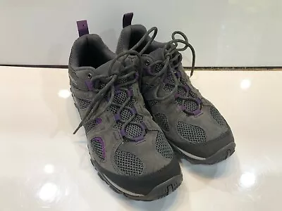 Merrell J85904 Yokota 2 Women's Shoes Size 9.5 • $35