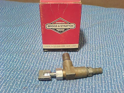 Briggs & Stratton Bolens Tractor  Fuel Tank Shutoff. 399949  New Oem Part  F-35 • $22