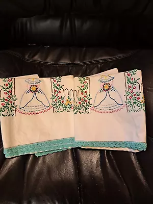 Pillow Cases Hand Embroidered Set Of Two • $4.99