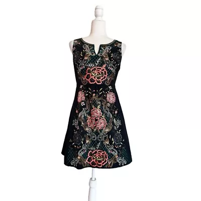 Anthropologie Moulinette Soeurs Floral Embroidered Sleeveless Women Sz 8P Sheath • $75