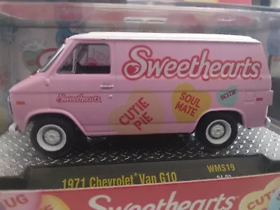 M2 Machines 2024 Sweethearts 1971 Chevrolet Van G10 Wms19 24-03 Pink • $7.75