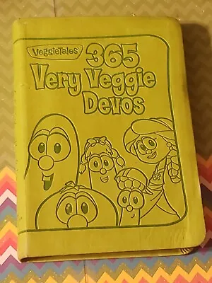 Veggie Tales - 365 Very Veggie Debvos - Imitation Leather Cover - 2014 - • $1.98