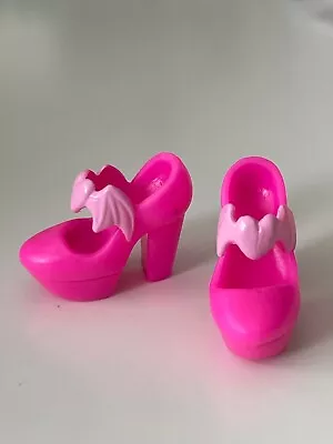 New Monster High Draculaura Doll 2022 G3 Reboot Hot Pink Bow High Heels Shoes • $7.99