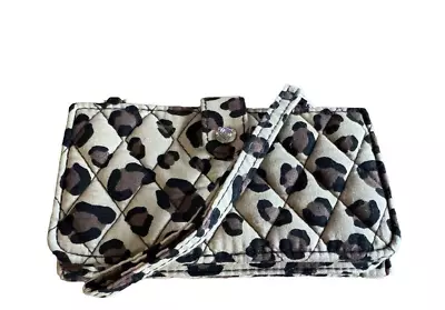 Vera Bradley Smartphone Wristlet Wallet Card Slots Bills Leopard # 15864 • $20.99